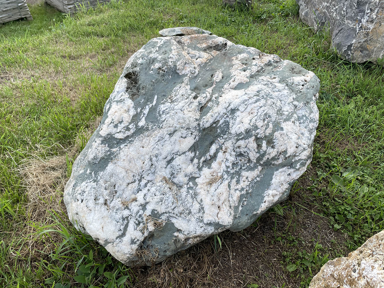 Эксклюзивный натуральный камень